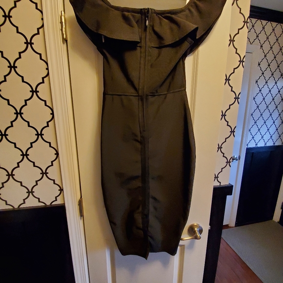 About Us Off the Shoulder Cocktail Dress - Picture 4 of 7